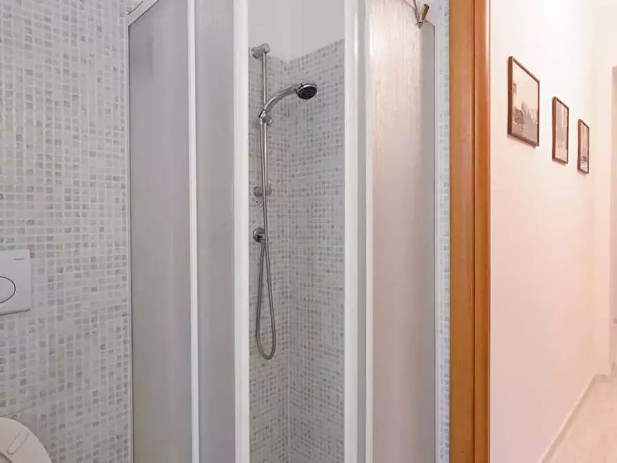 Immagine 8 di Camera in affitto  in Via Alessandria143 a Roma