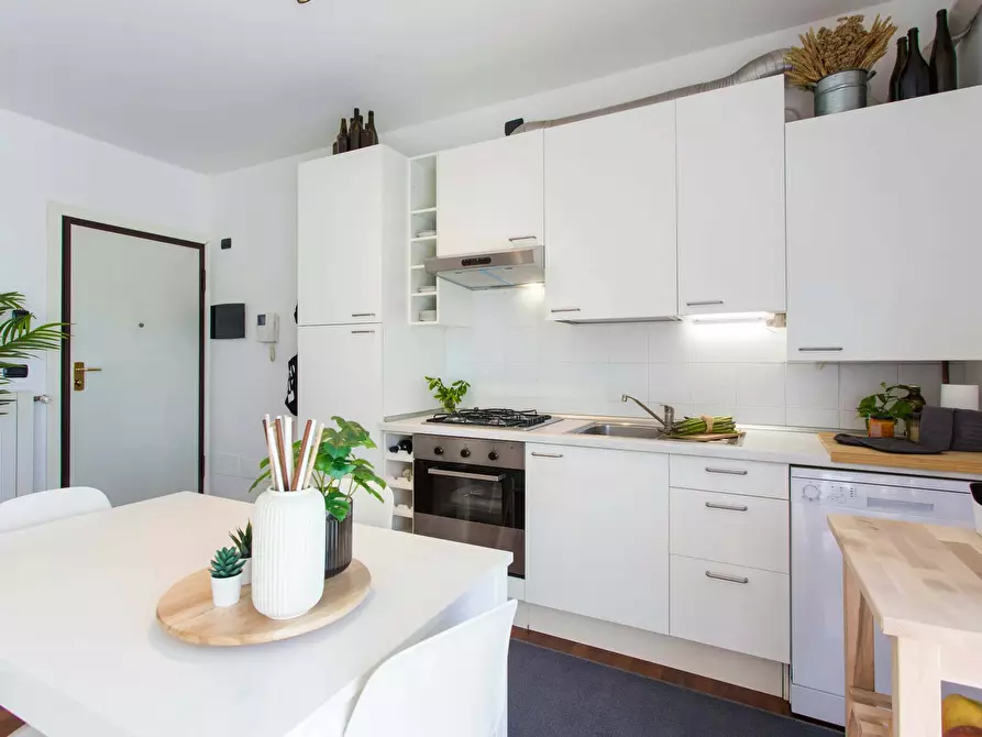 Immagine 11 di Appartamento in affitto  in Via Arcivescovo Calabiana a Milano