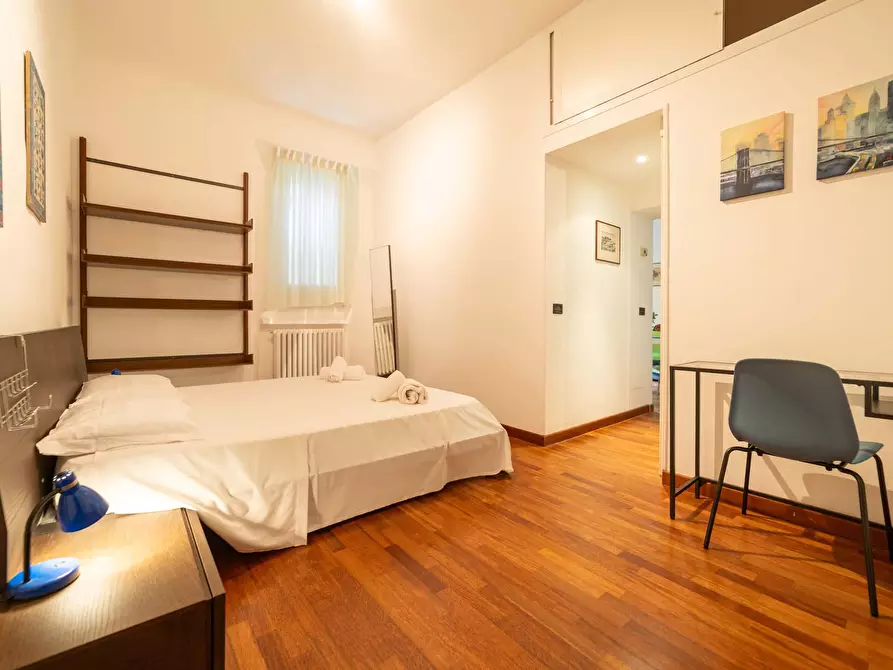 Immagine 33 di Appartamento in affitto  in Via Nino Bixio6 a Milano