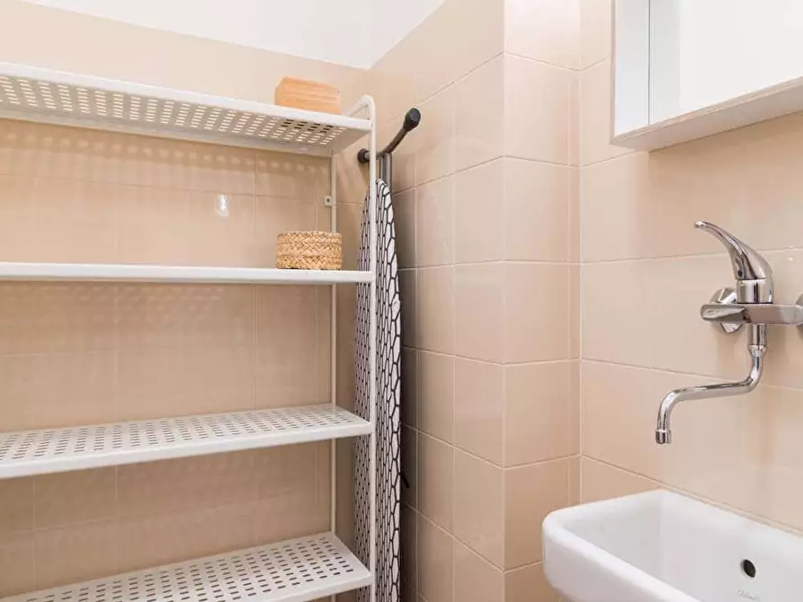 Immagine 21 di Camera in affitto  in Via Leone Tolstoi64 a Milano