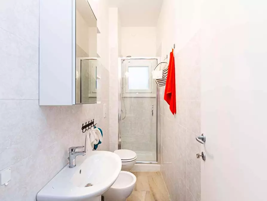 Immagine 35 di Camera in affitto  in Corso Vercelli25 a Milano