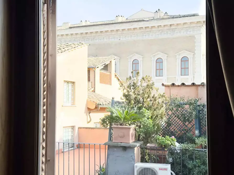 Immagine 32 di Appartamento in affitto  in Via Giulia171 a Roma
