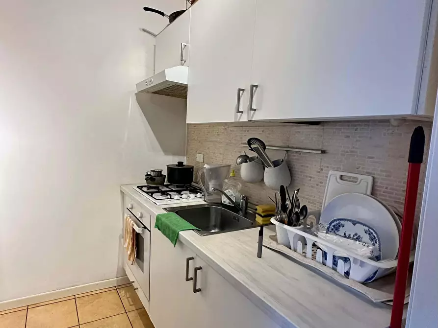 Immagine 8 di Camera in affitto  in Via Luigi Mercantini25 a Milano