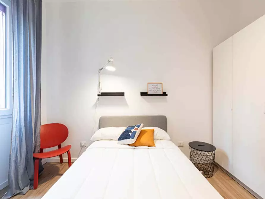 Immagine 7 di Camera in affitto  in Via Lorenteggio70 a Milano