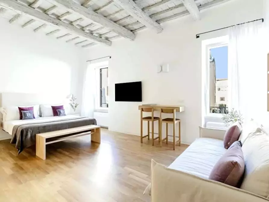 Immagine 1 di Appartamento in affitto  in Via della Penna59 a Roma