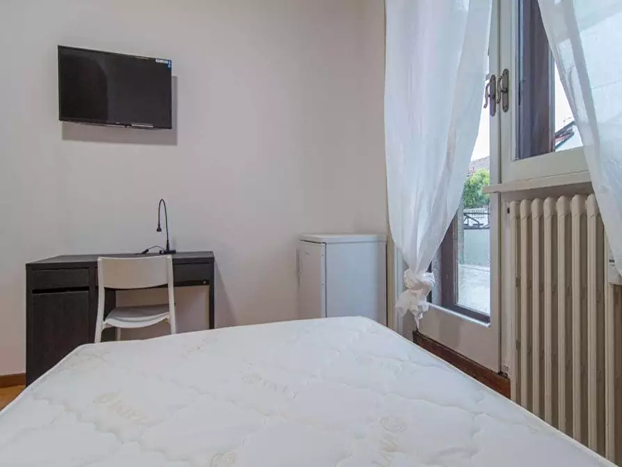 Immagine 8 di Camera in affitto  in Via Rodolfo Farneti4 a Milano