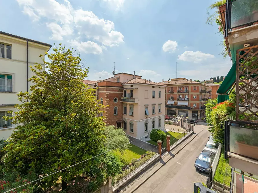 Immagine 13 di Camera in affitto  in Via Mario Morgantini4 a Verona