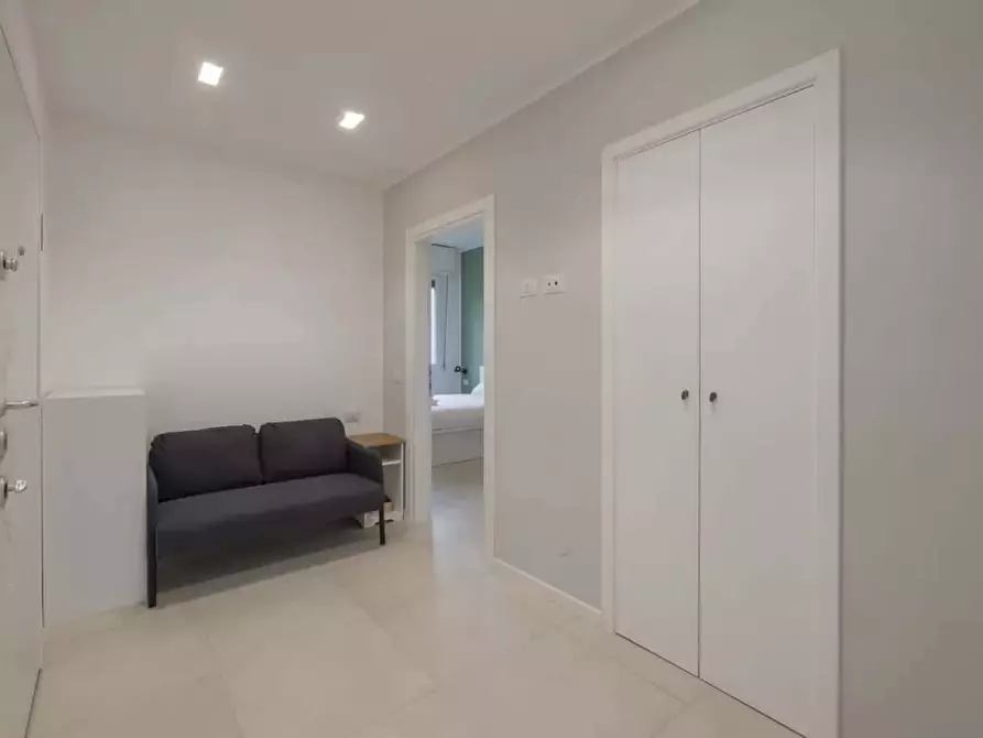 Immagine 10 di Appartamento in affitto  in Via Lodovico Il Moro114 a Milano