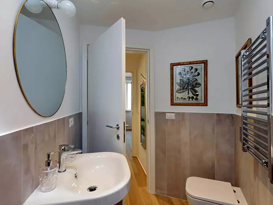 Immagine 7 di Appartamento in affitto  in Via Flavia93 a Roma