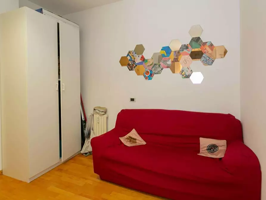Immagine 6 di Camera in affitto  in Corso di Porta Romana a Milano