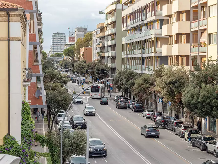 Immagine 15 di Camera in affitto  in Viale G. Marconi180 a Pescara
