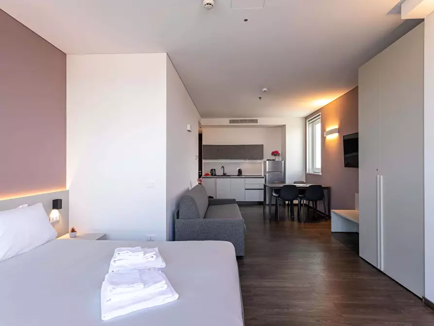 Immagine 9 di Appartamento in affitto  in Via Torino2 a Venezia