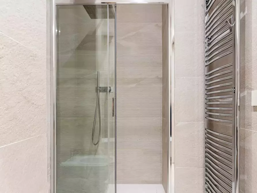 Immagine 14 di Appartamento in affitto  in Via della Moscova40 a Milano