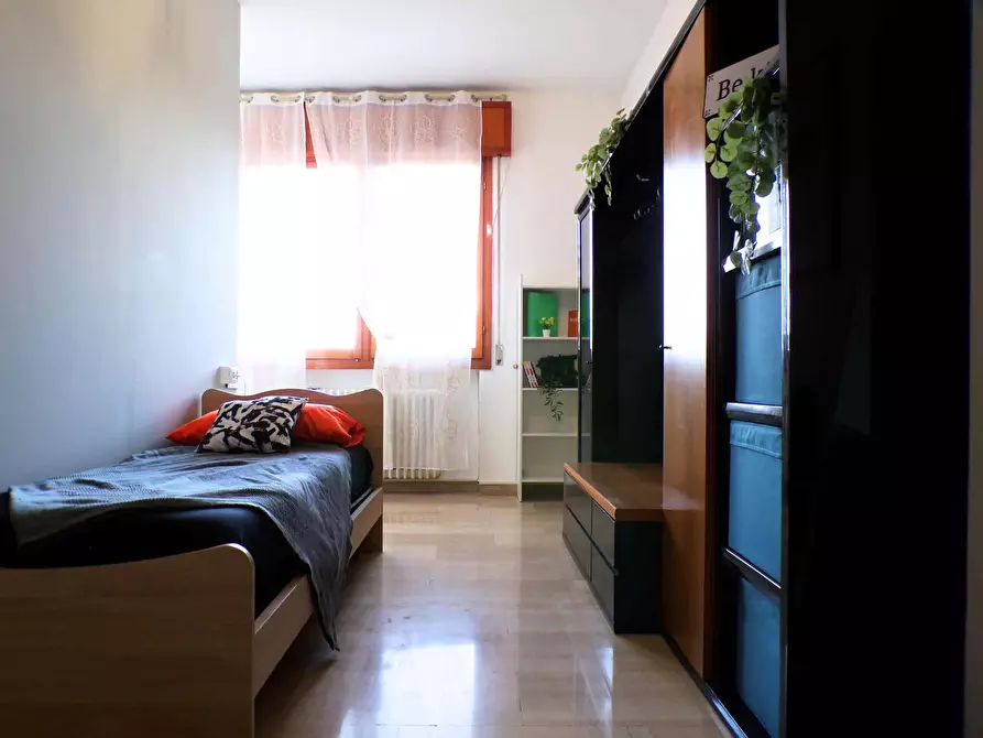 Immagine 4 di Camera in affitto  in Via Giovanni Antonio Magini6 a Bologna