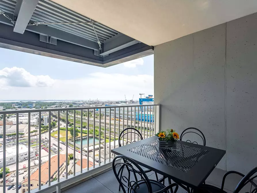 Immagine 17 di Appartamento in affitto  in Via Torino6 a Venezia