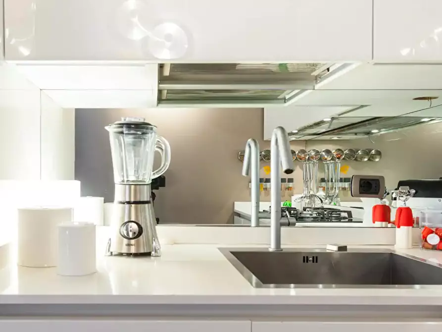 Immagine 10 di Appartamento in affitto  in Via Principe Eugenio30 a Milano