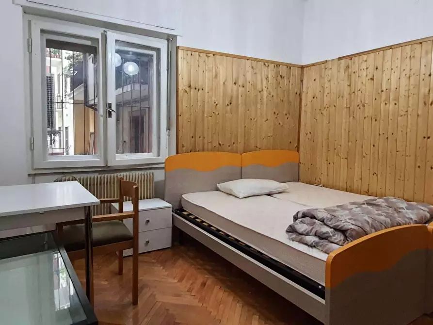 Immagine 1 di Camera in affitto  in Via San Giovanni a Trento