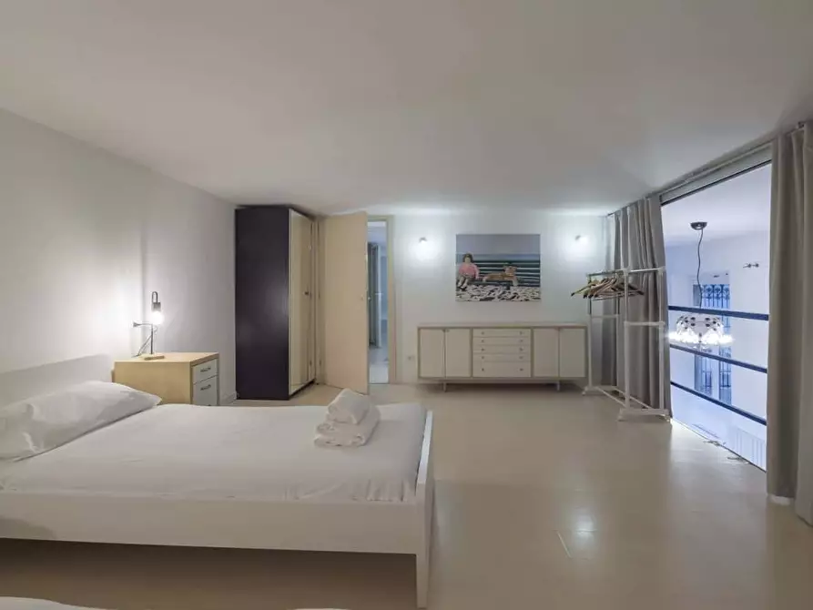 Immagine 18 di Appartamento in affitto  in Via Ausonio16 a Milano