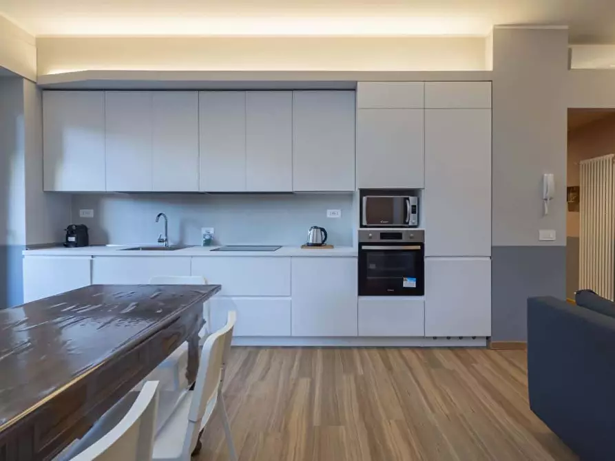 Immagine 10 di Appartamento in affitto  in Via Val di Sole22 a Milano