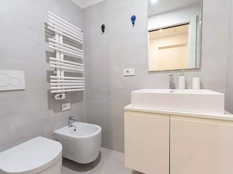 Immagine 23 di Appartamento in affitto  in Via Principe Eugenio3 a Milano