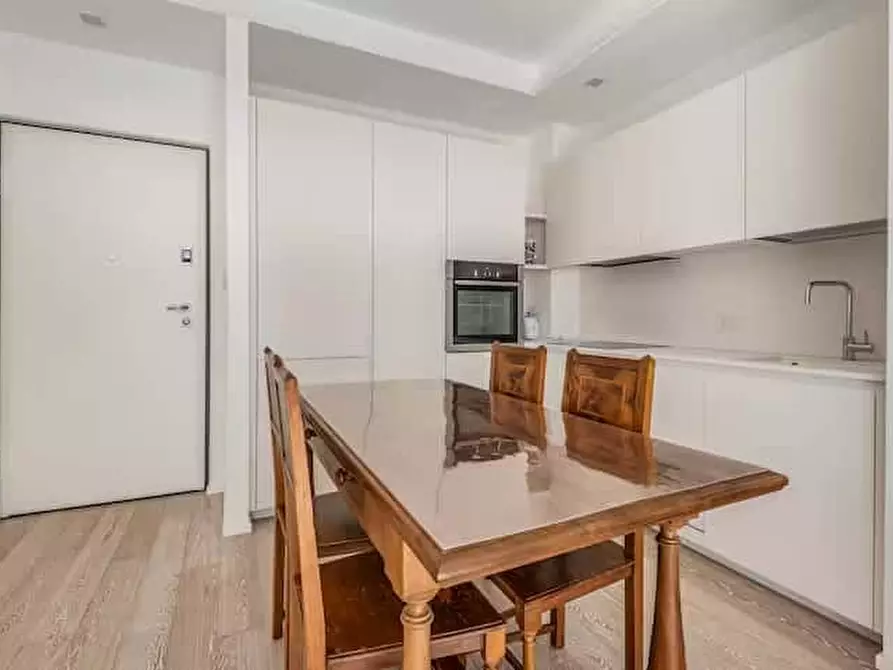 Immagine 5 di Appartamento in affitto  in Corso Italia34 a Milano