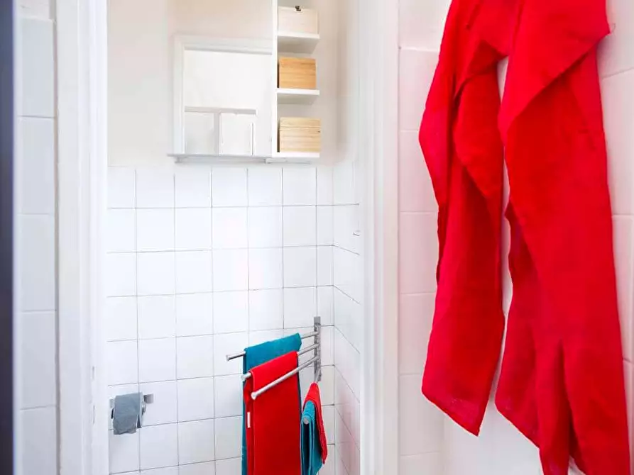 Immagine 17 di Camera in affitto  in Viale Argonne26 a Milano