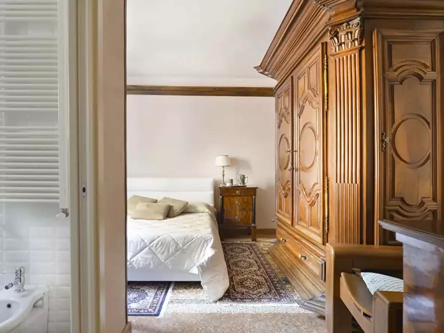 Immagine 13 di Appartamento in affitto  in Via Guerrazzi26 a Bologna