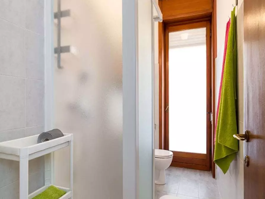 Immagine 24 di Camera in affitto  in Via Carlo Botta19 a Milano