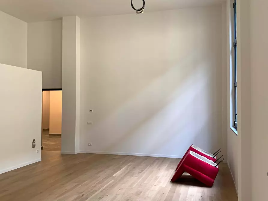 Immagine 22 di Appartamento in affitto  in Via Selvanesco77 a Milano