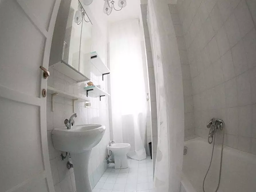 Immagine 3 di Camera in affitto  in Via Nicola D'Apulia19 a Milano