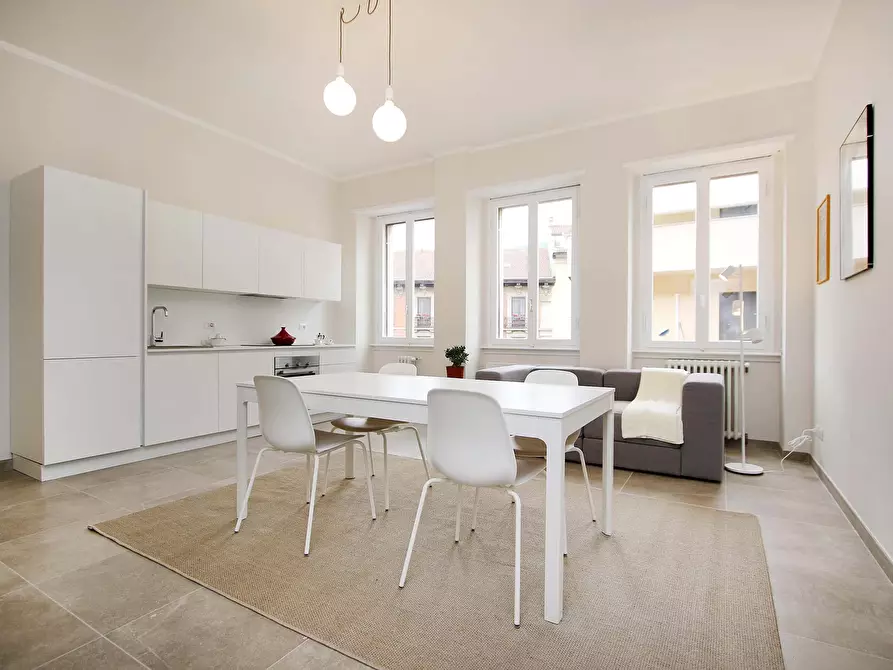 Immagine 1 di Appartamento in affitto  in Via Varese4 a Milano