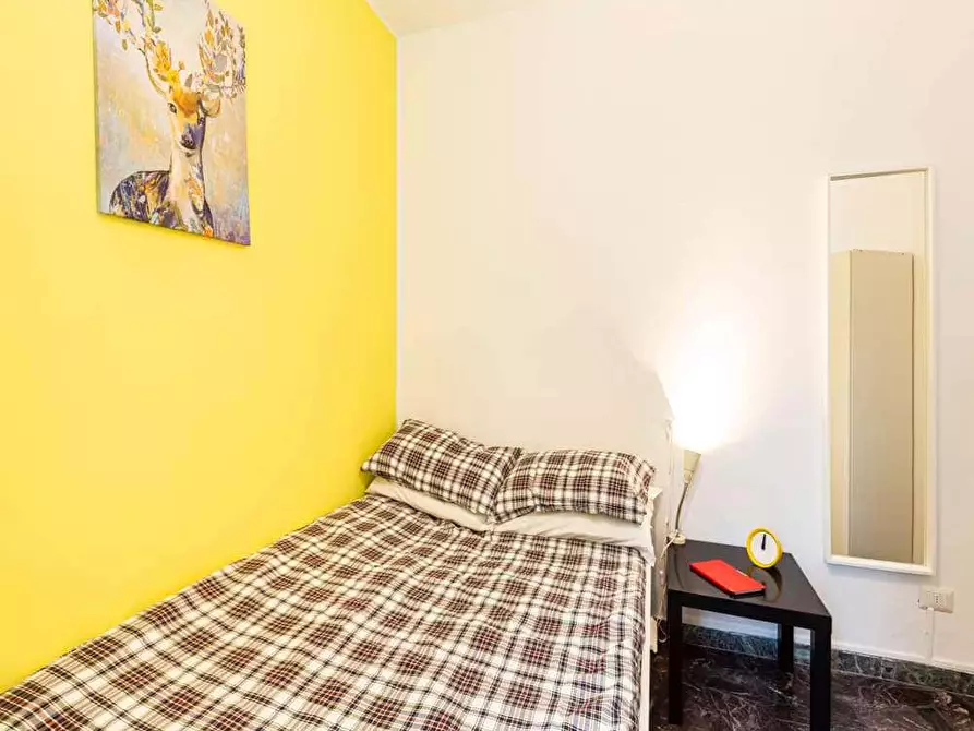Immagine 1 di Camera in affitto  in Corso Vercelli25 a Milano