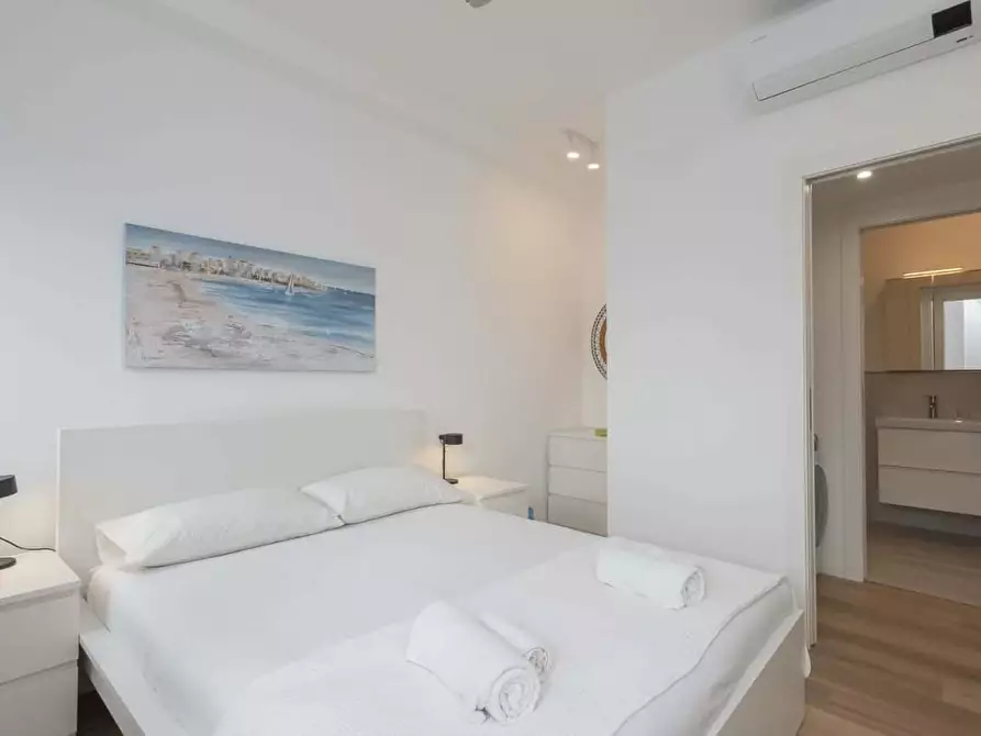 Immagine 22 di Appartamento in affitto  in Via Giambellino131 a Milano