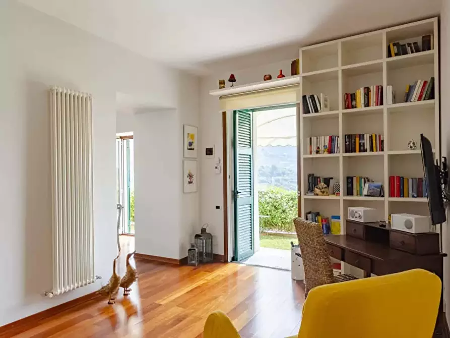 Immagine 8 di Appartamento in affitto  in Via San Damiano28 a Rapallo