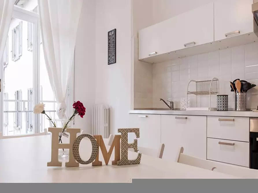 Immagine 36 di Camera in affitto  in Via delle Belle Arti21 a Bologna