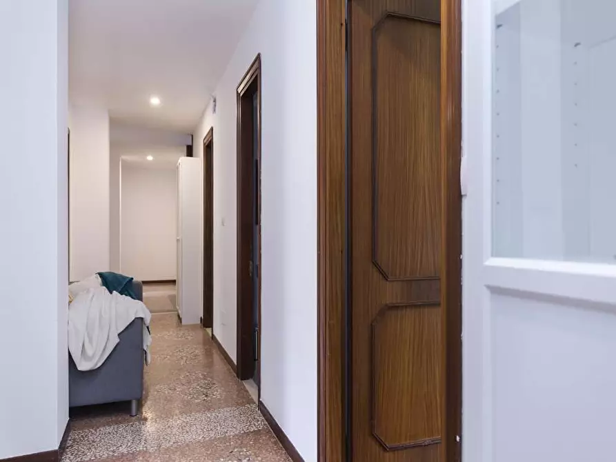 Immagine 32 di Camera in affitto  in Viale Giovanni Vicini20 a Bologna