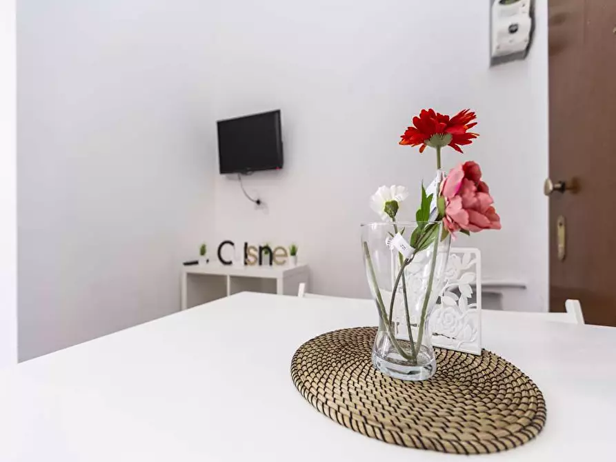 Immagine 31 di Camera in affitto  in Via Paolo Bassi22 a Milano