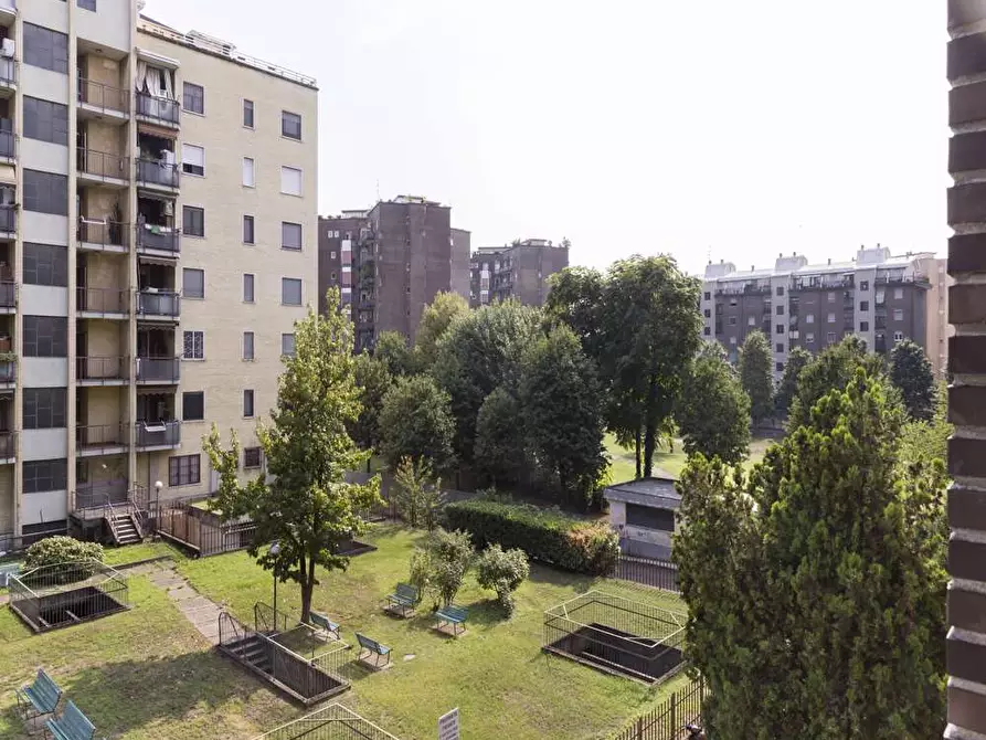 Immagine 33 di Camera in affitto  in Via dei Pioppi13 a Buccinasco