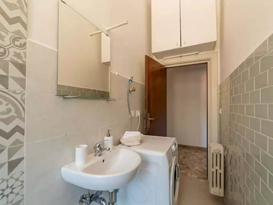 Immagine 8 di Camera in affitto  in Viale dei Mille8 a Firenze