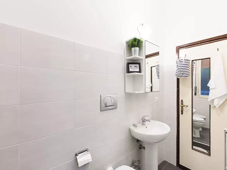 Immagine 43 di Camera in affitto  in Via Antonio Panizzi2 a Milano