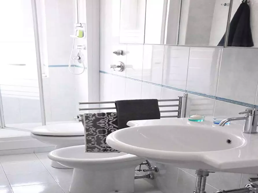 Immagine 44 di Camera in affitto  in Viale Molise65 a Milano