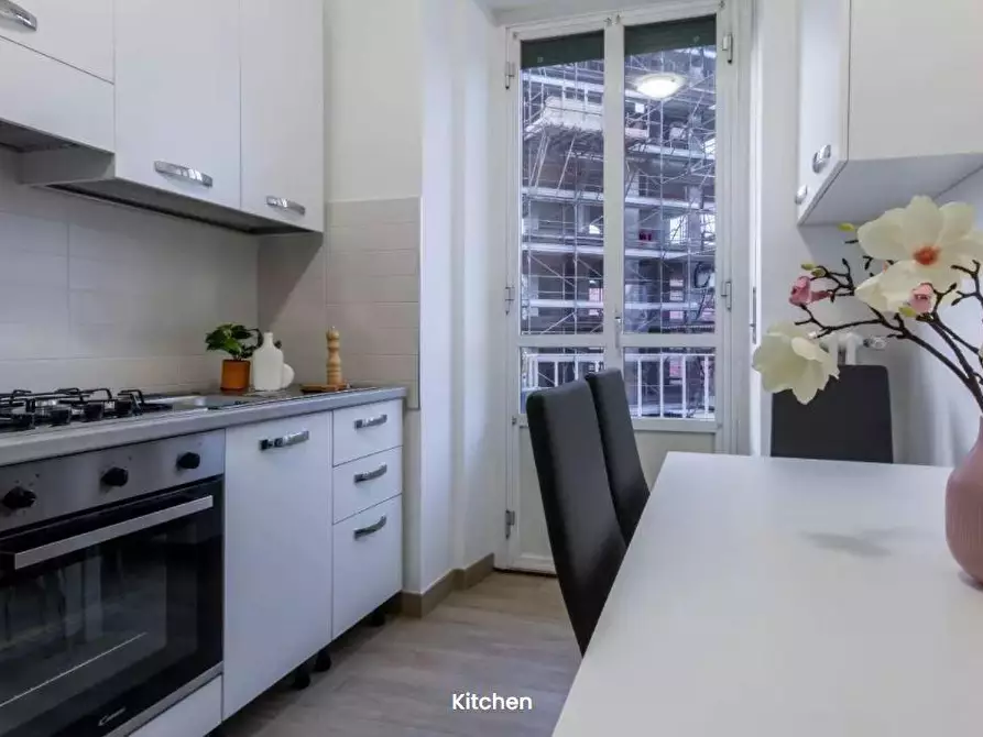 Immagine 6 di Camera in affitto  in Largo Vulci5 a Milano