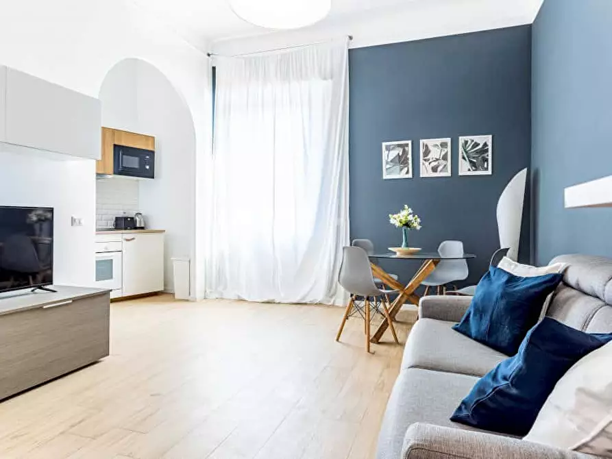 Immagine 5 di Camera in affitto  in Piazza Monte Titano1 a Milano