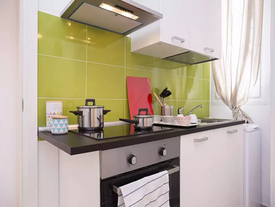 Immagine 41 di Camera in affitto  in Via Salvatore Barzilai9 a Milano