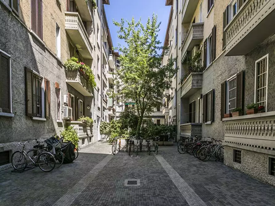 Immagine 12 di Camera in affitto  in Via Lipari8 a Milano