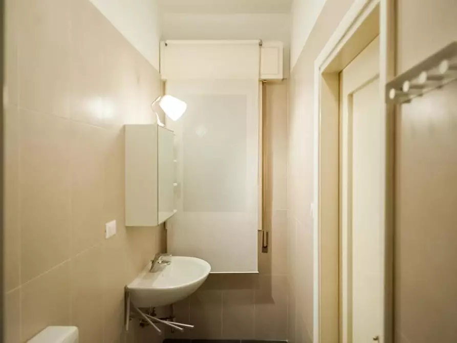 Immagine 4 di Camera in affitto  in Piazza Manfredi Azzarita4 a Bologna