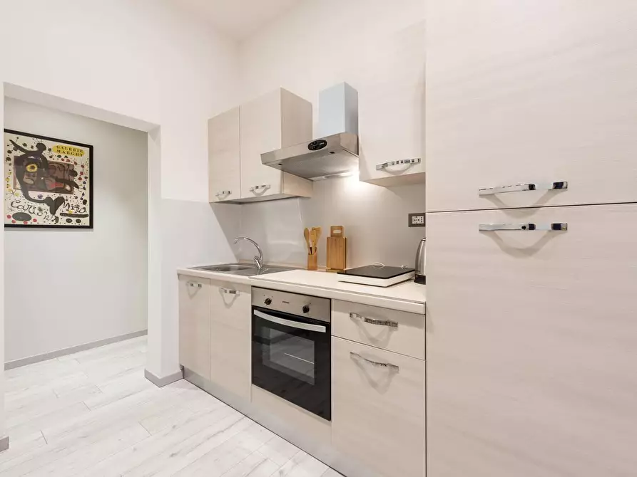 Immagine 18 di Camera in affitto  in Via Ricasoli59 a Firenze