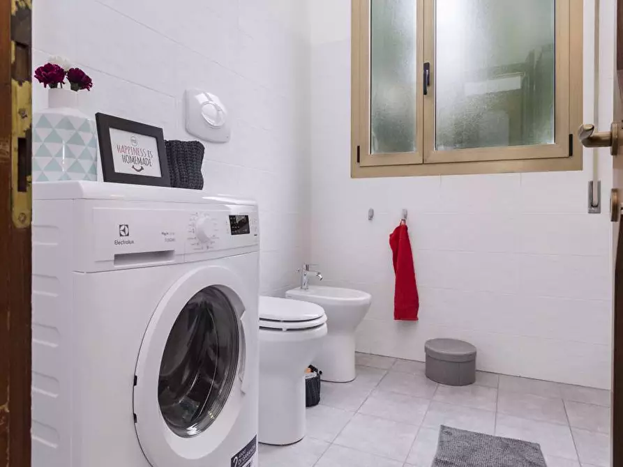 Immagine 35 di Camera in affitto  in Viale Giovanni Vicini20 a Bologna