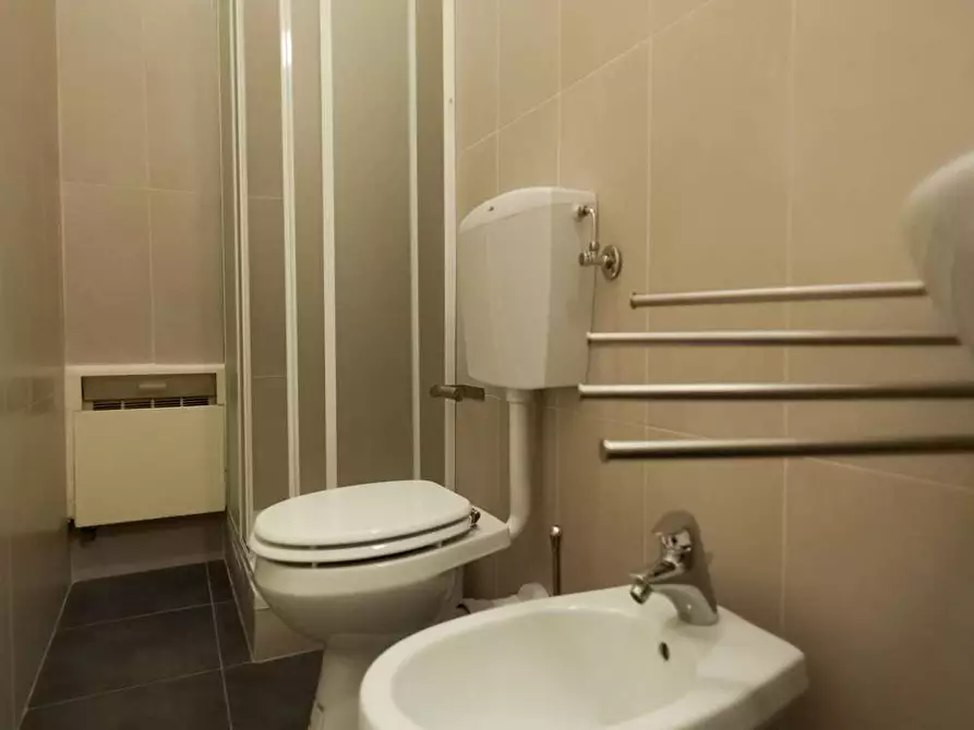 Immagine 40 di Camera in affitto  in Piazza Manfredi Azzarita4 a Bologna