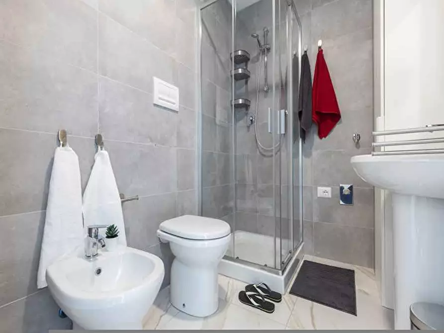 Immagine 29 di Camera in affitto  in Viale Bligny28 a Milano